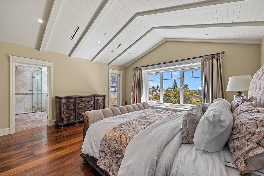 4042 W 34th Avenue Vancouver, BC - 22