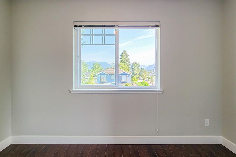 3096 E 26th Avenue Vancouver, BC - 21