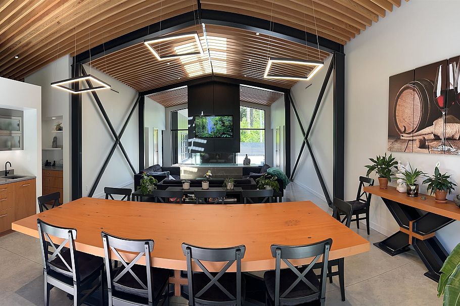 2409 Windridge Drive North Vancouver, BC - 6