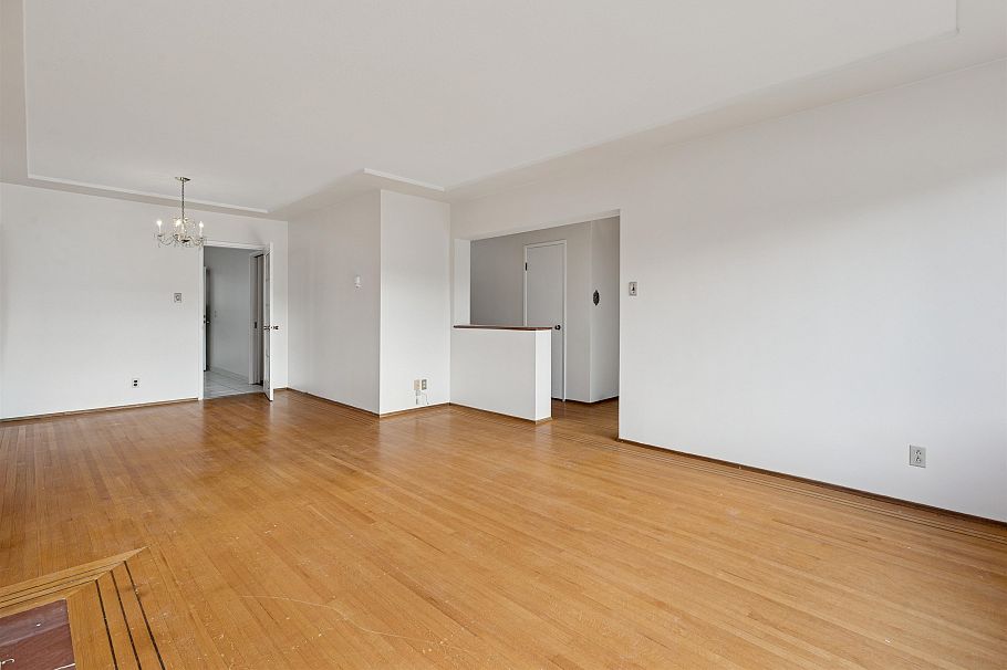 133 W 63rd Avenue Vancouver, BC - 20