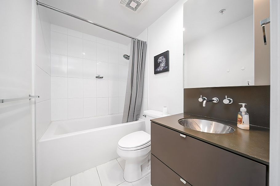 1403 1252 Hornby Street Vancouver, BC - 10