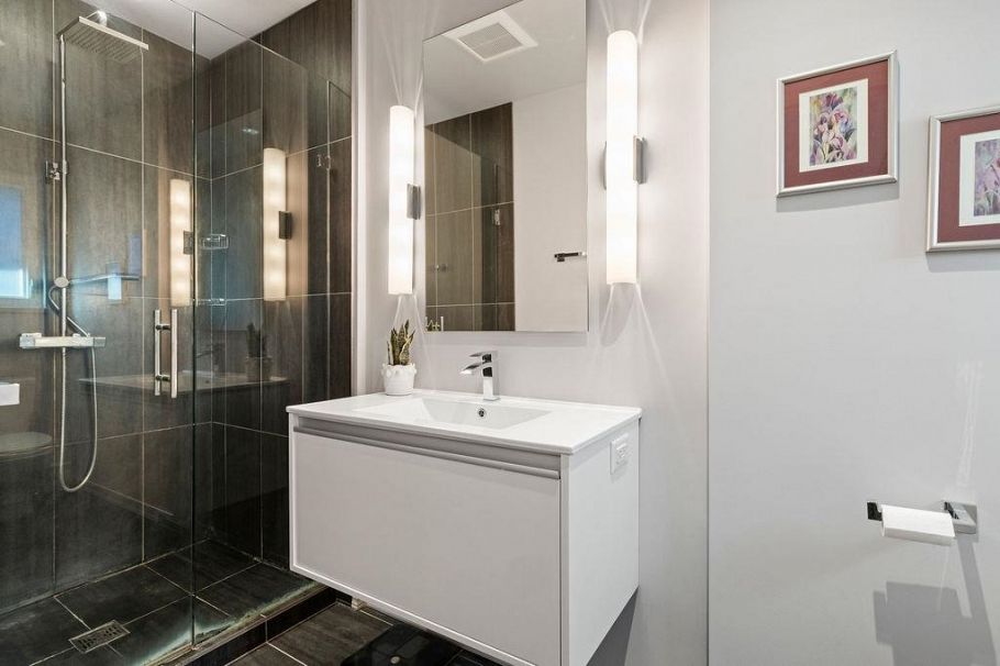 3380 Manning Crescent North Vancouver, BC - 9