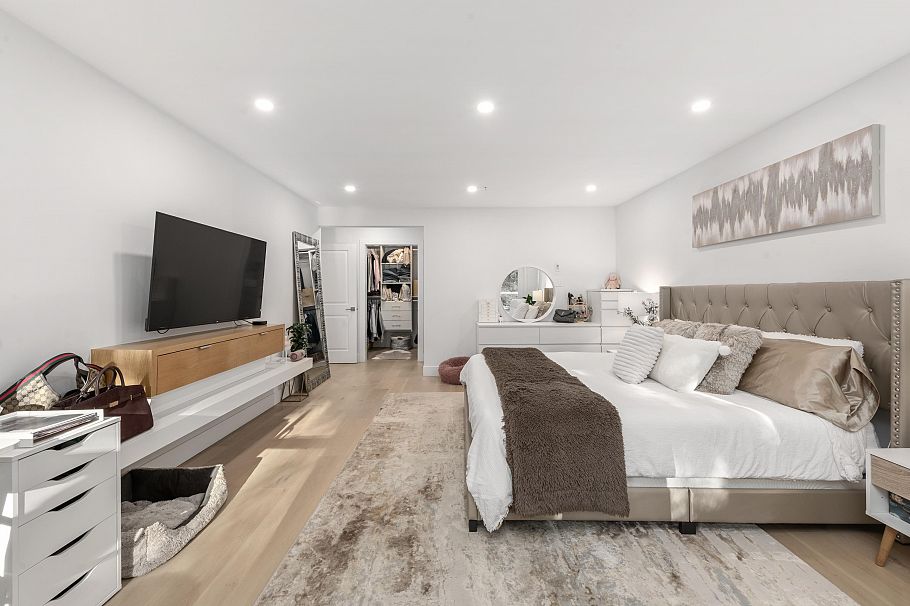 11 2425 Edgemont Boulevard North Vancouver, BC - 19