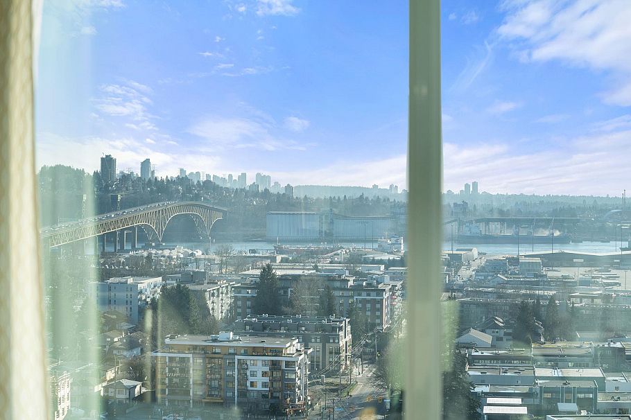 1807 1500 Fern Street North Vancouver, BC - 3