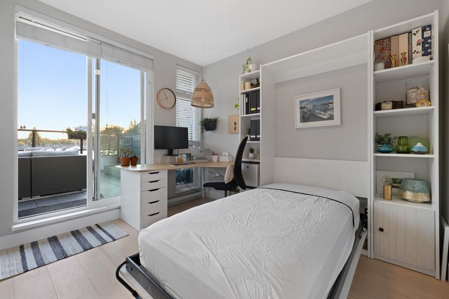 PH2 3939 Knight Street Vancouver, BC - 16