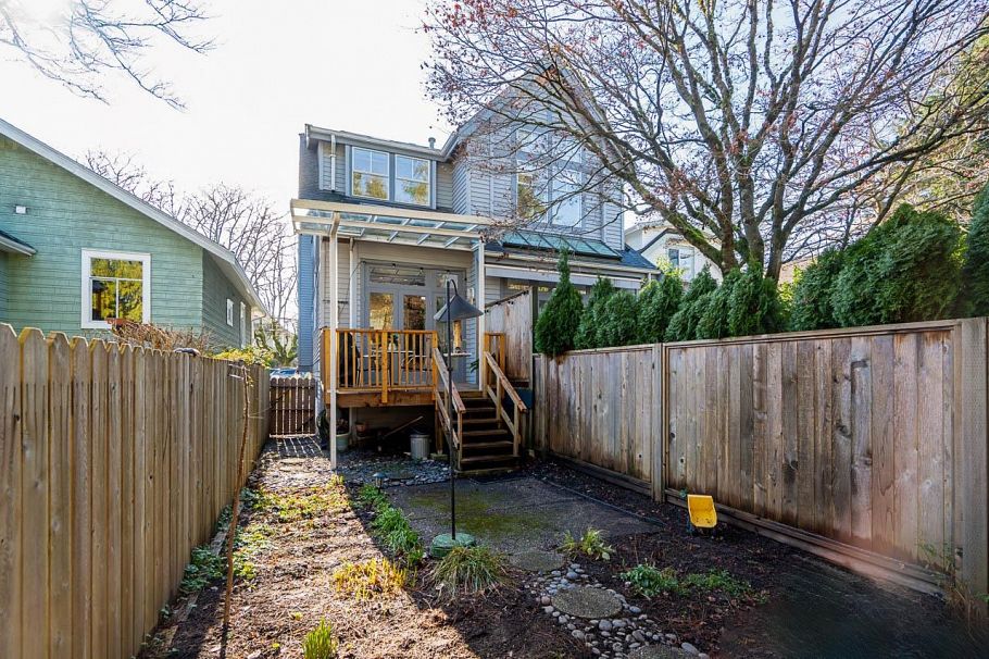 3241 W 6th Avenue Vancouver, BC - 27