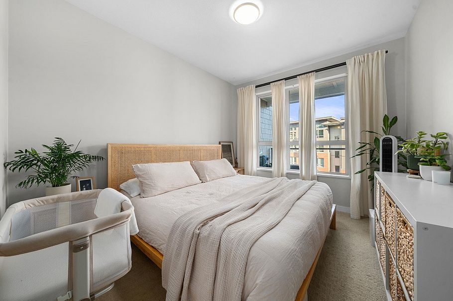 314 2663 Library Lane North Vancouver, BC - 14