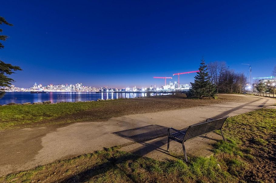 310 755 Harbourside Drive North Vancouver, BC - 24