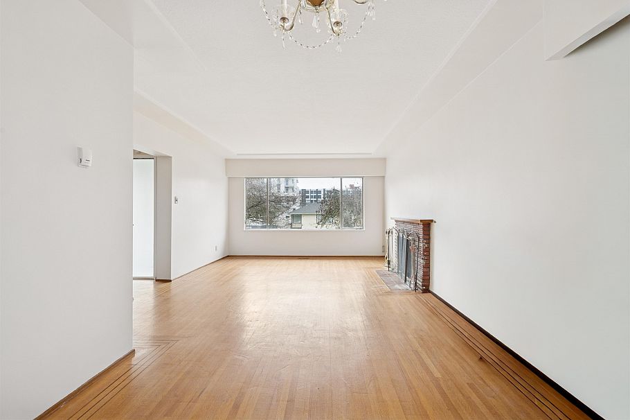 133 W 63rd Avenue Vancouver, BC - 18