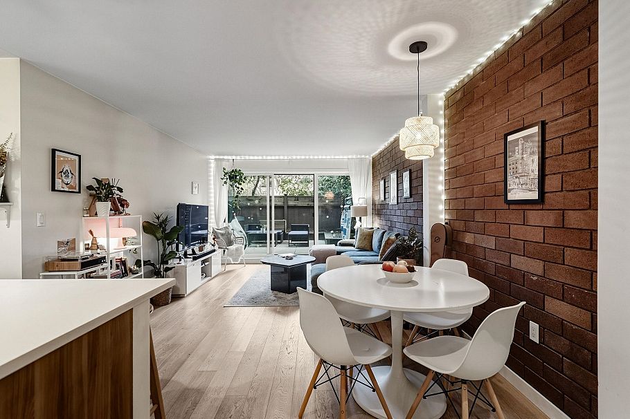 110 330 E 7th Avenue Vancouver, BC - 7