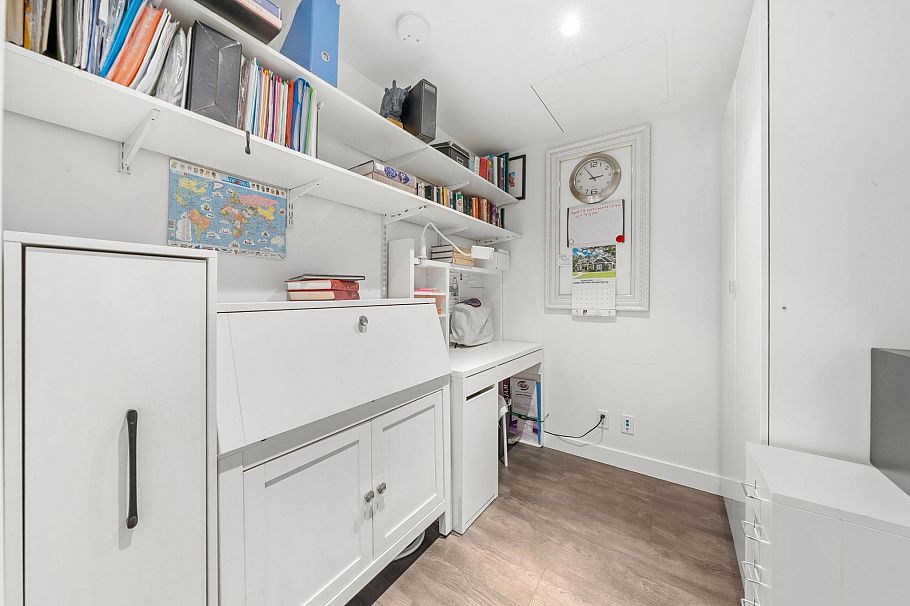 1807 1500 Fern Street North Vancouver, BC - 20