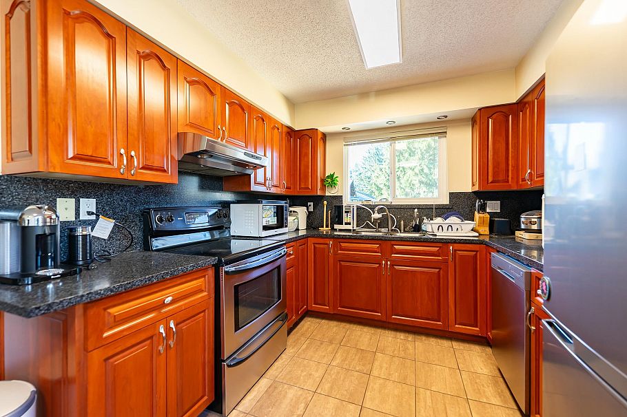 2075 Rufus Drive North Vancouver, BC - 16
