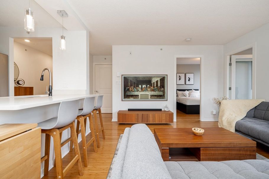 206 3638 Vanness Avenue Vancouver, BC - 8