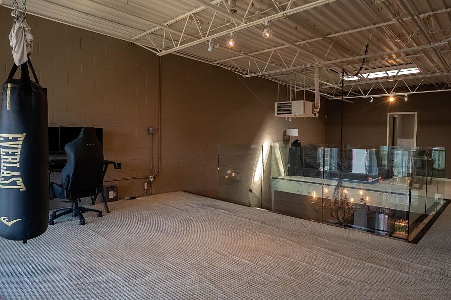 305 1220 E Pender Street Vancouver, BC - 14