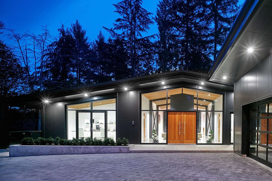 2409 Windridge Drive North Vancouver, BC - 3