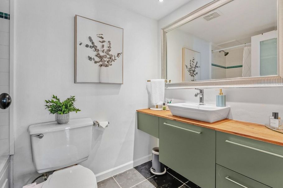 206 1065 E 8th Avenue Vancouver, BC - 20