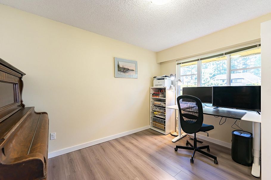 2075 Rufus Drive North Vancouver, BC - 13