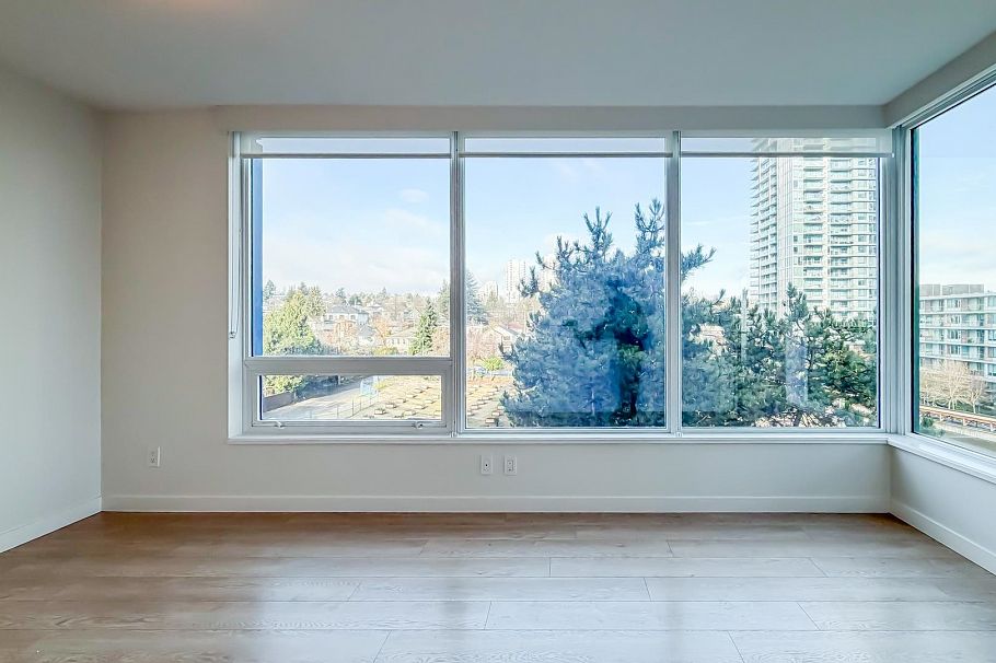 505 8189 Cambie Street Vancouver, BC - 2