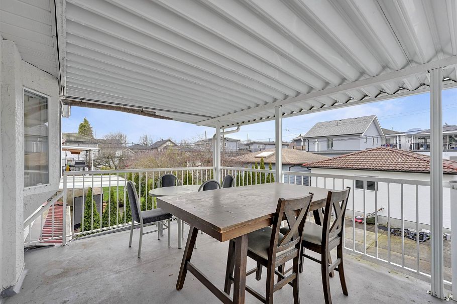 3153 Parker Street Vancouver, BC - 16