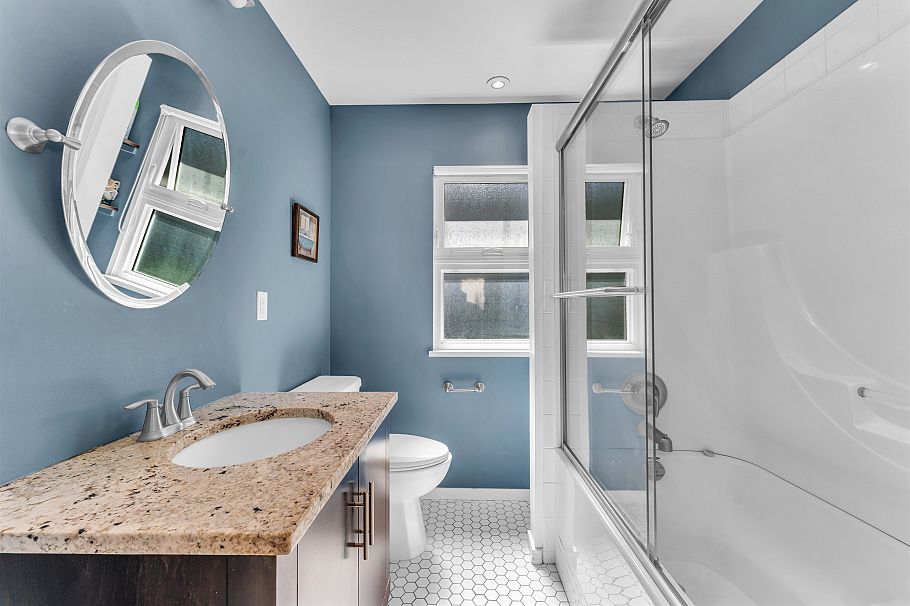 4160 St. Catherines Street Vancouver, BC - 22