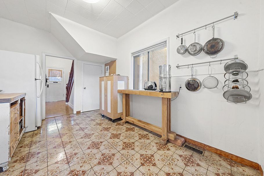 858 Union Street Vancouver, BC - 15