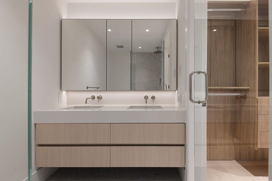 772 W 27th Avenue Vancouver, BC - 31