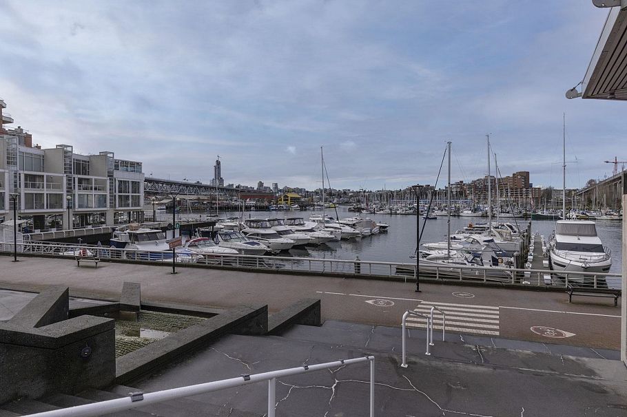 2005 1000 Beach Avenue Vancouver, BC - 34