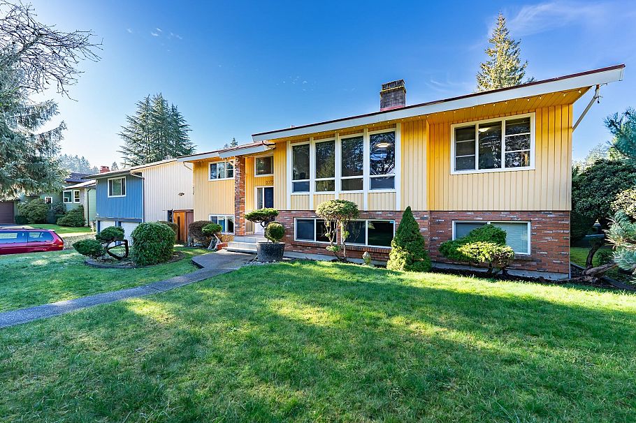 2075 Rufus Drive North Vancouver, BC - 4