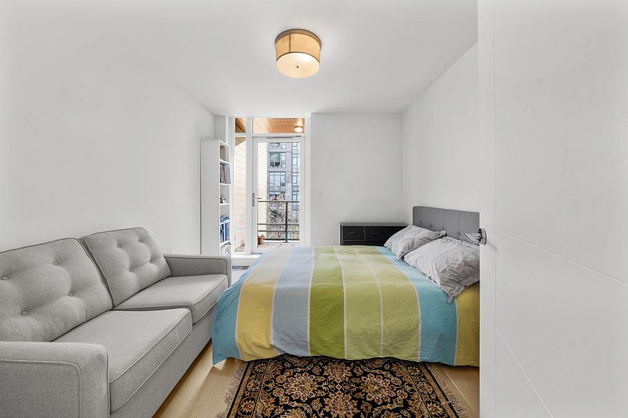 2779 Library Lane North Vancouver, BC - 20