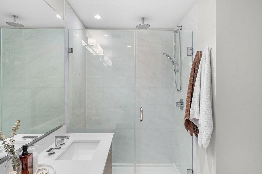 314 2663 Library Lane North Vancouver, BC - 19