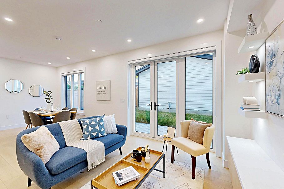 2 3425 Archimedes Street Vancouver, BC - 1