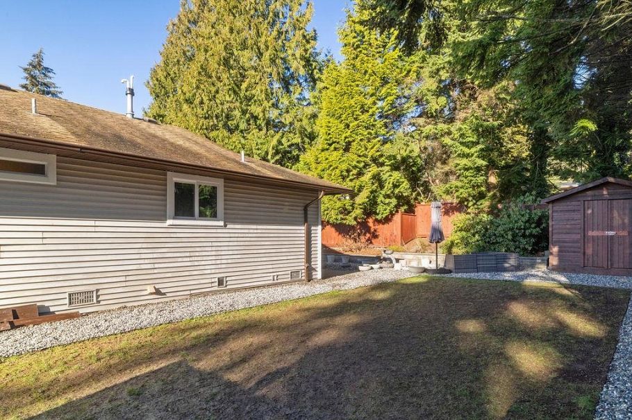 3380 Manning Crescent North Vancouver, BC - 16