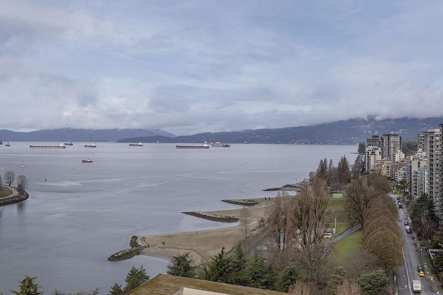 2005 1000 Beach Avenue Vancouver, BC - 9