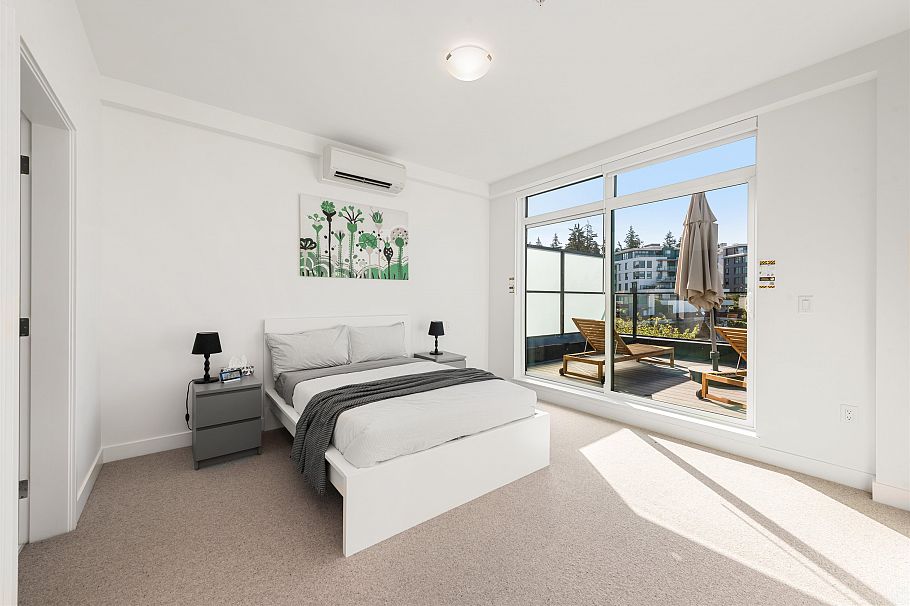 561 W 29th Avenue Vancouver, BC - 20