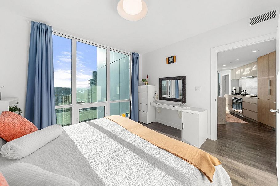 1807 1500 Fern Street North Vancouver, BC - 25