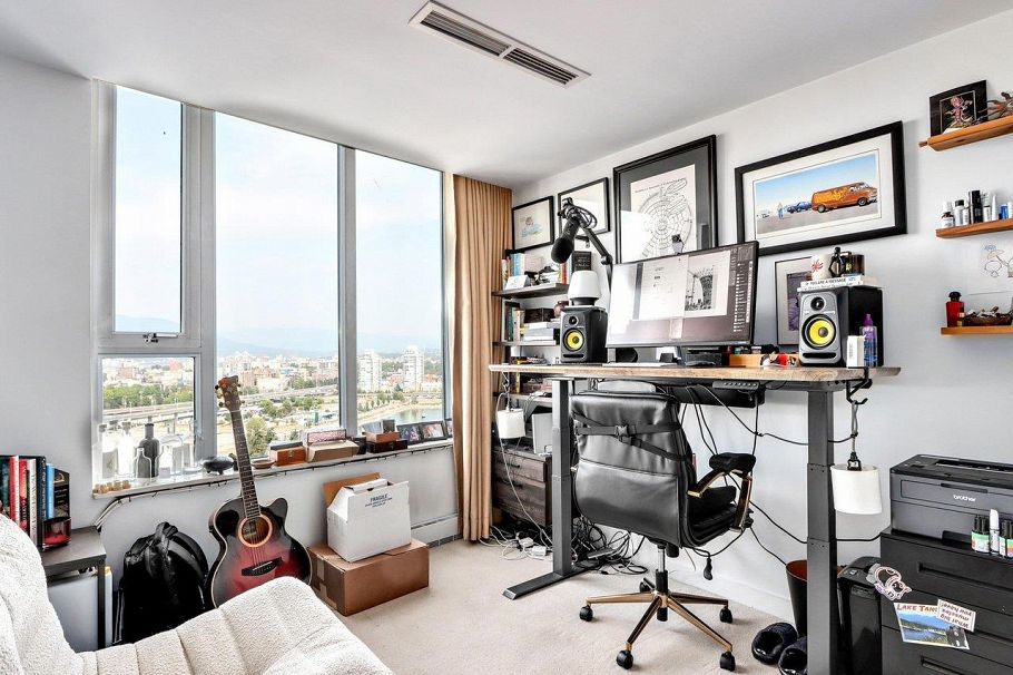 2701 8 Smithe Mews Vancouver, BC - 17