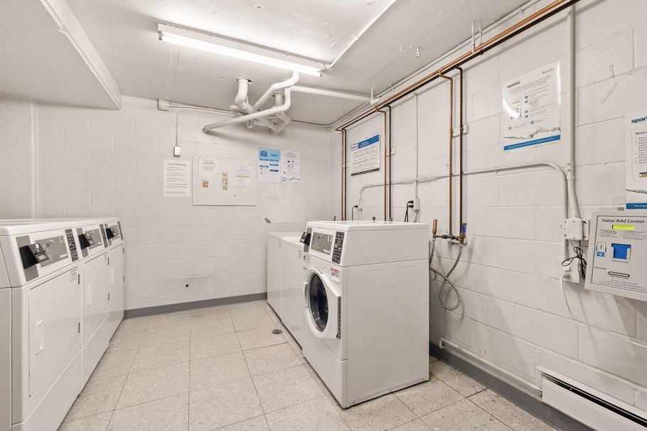 312 2033 W 7th Avenue Vancouver, BC - 22