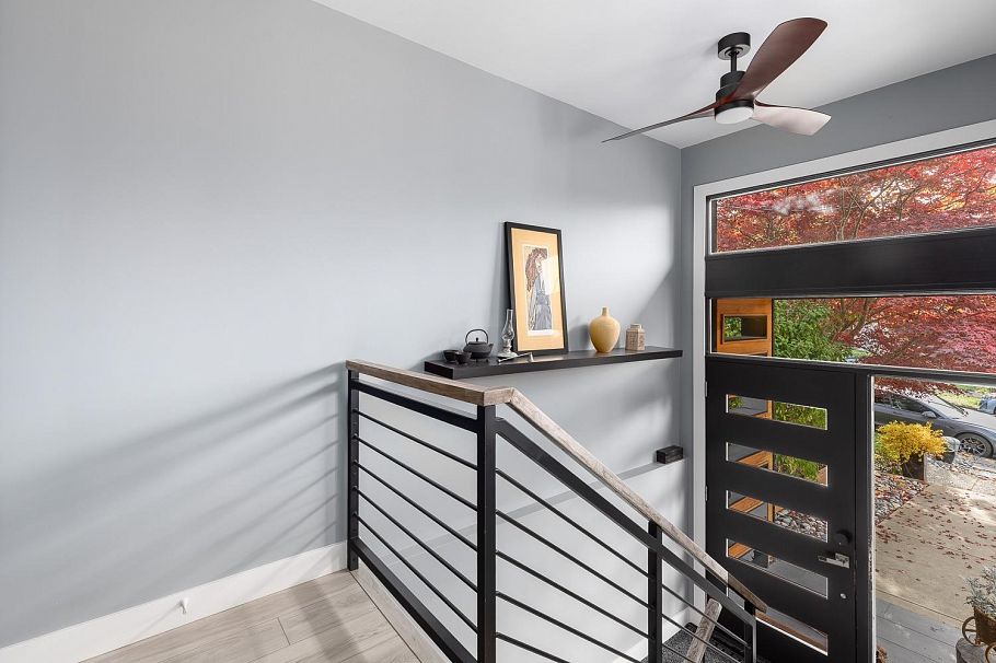 2023 Charles Street Vancouver, BC - 4