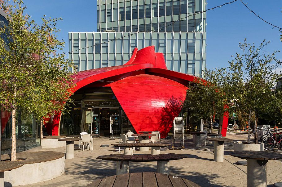 808 756 Great Northern Way Vancouver, BC - 32