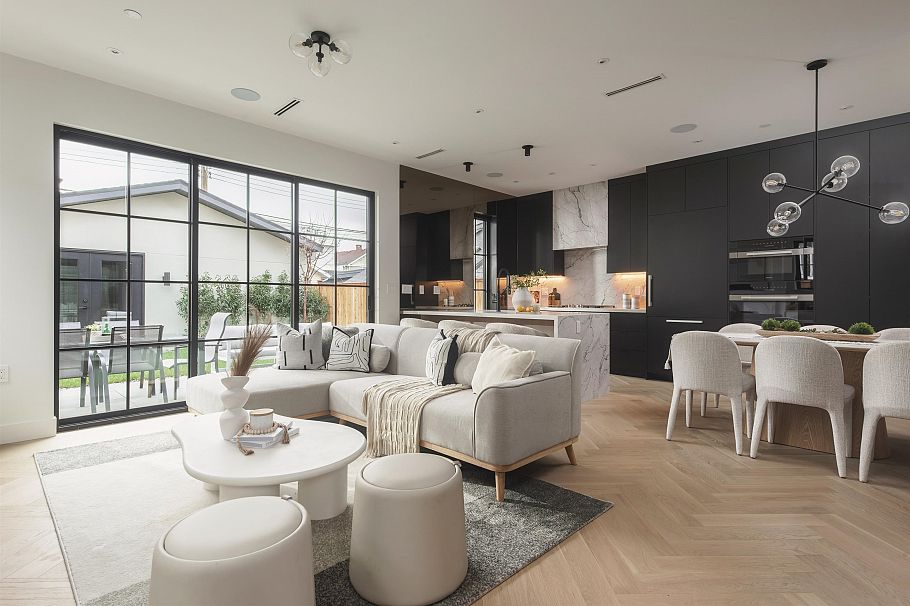 2 240 E 37th Avenue Vancouver, BC - 6