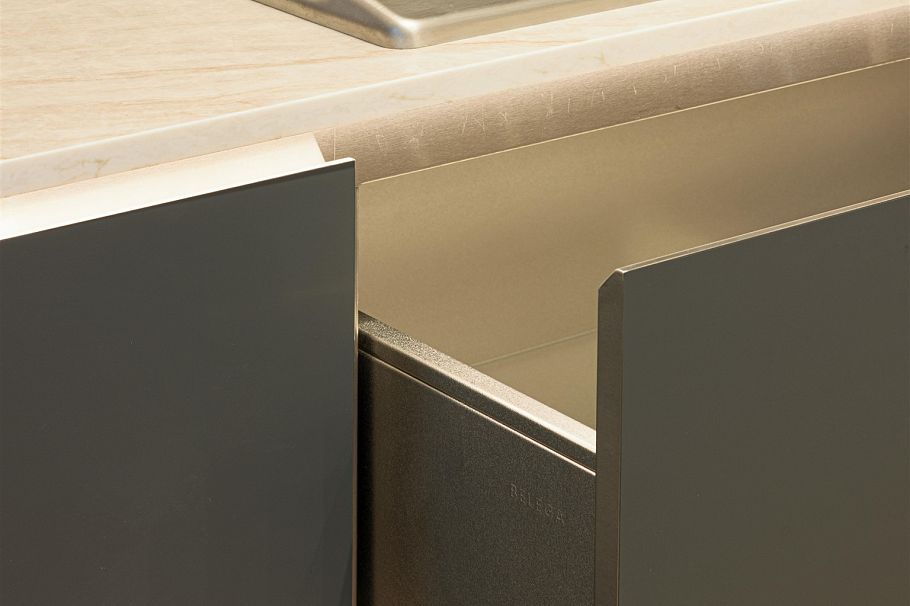 1181 33rd Avenue Vancouver, BC - 12