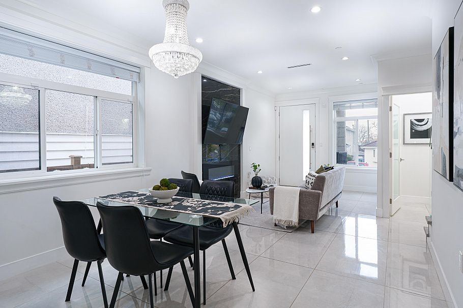 3216 Vimy Crescent Vancouver, BC - 3