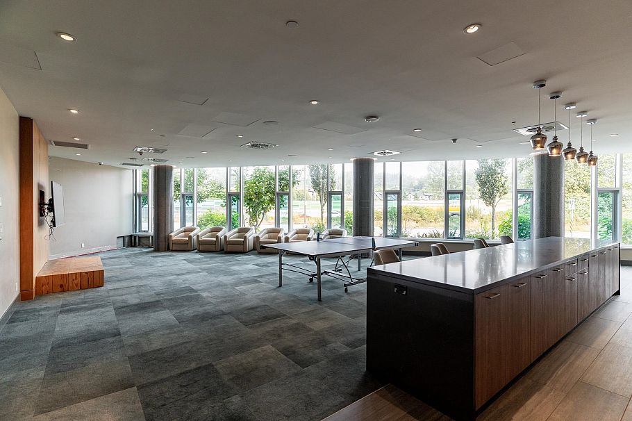 401 1500 Fern Street North Vancouver, BC - 34