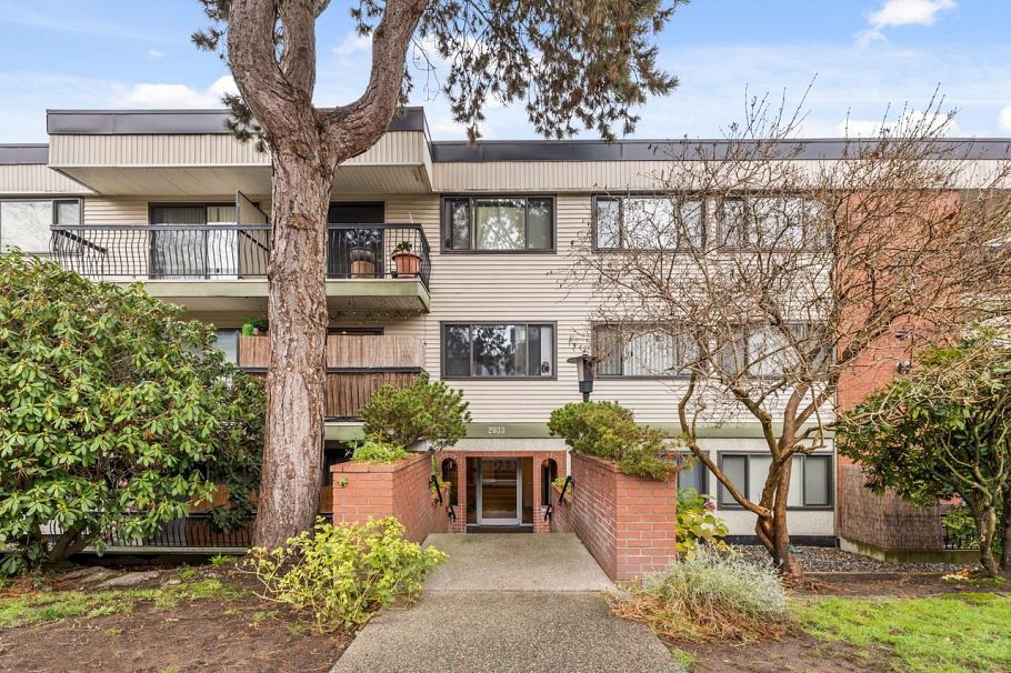 312 2033 W 7th Avenue Vancouver, BC - 1