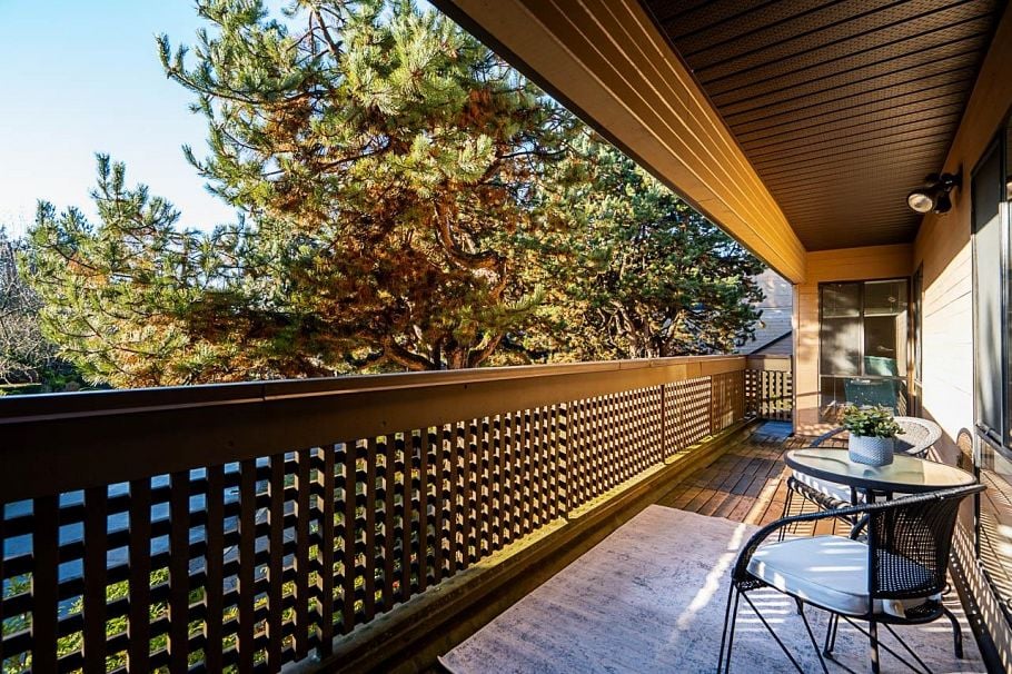 206 333 Wethersfield Drive Vancouver, BC - 1