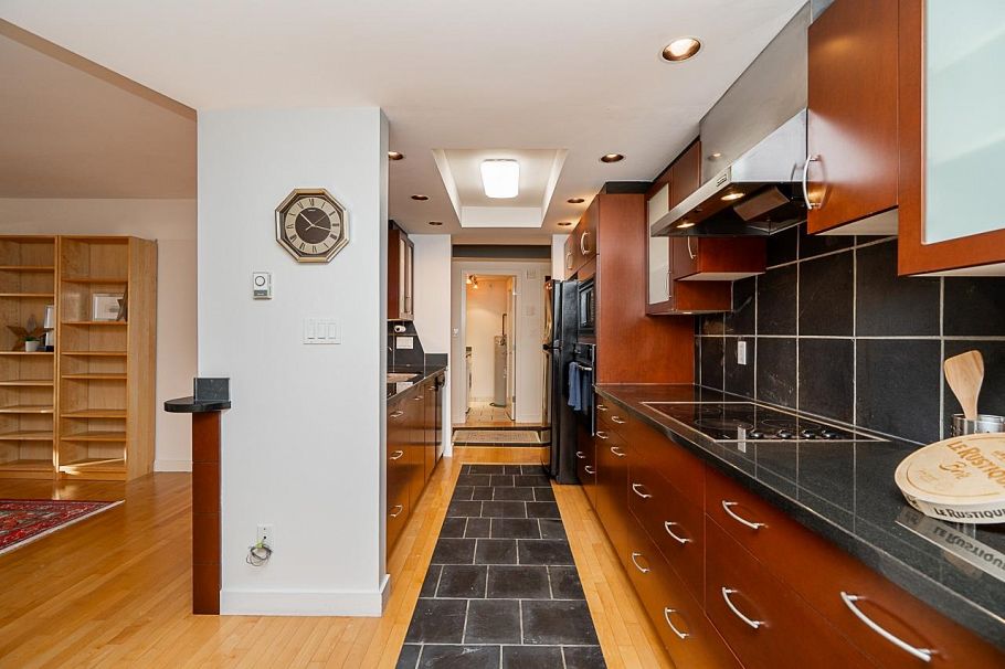 206 333 Wethersfield Drive Vancouver, BC - 11