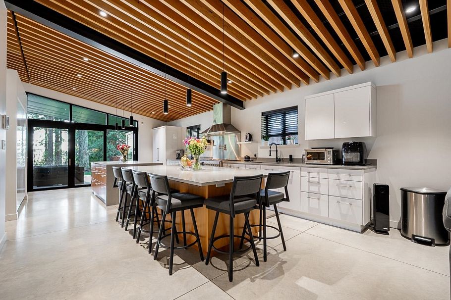 2409 Windridge Drive North Vancouver, BC - 9