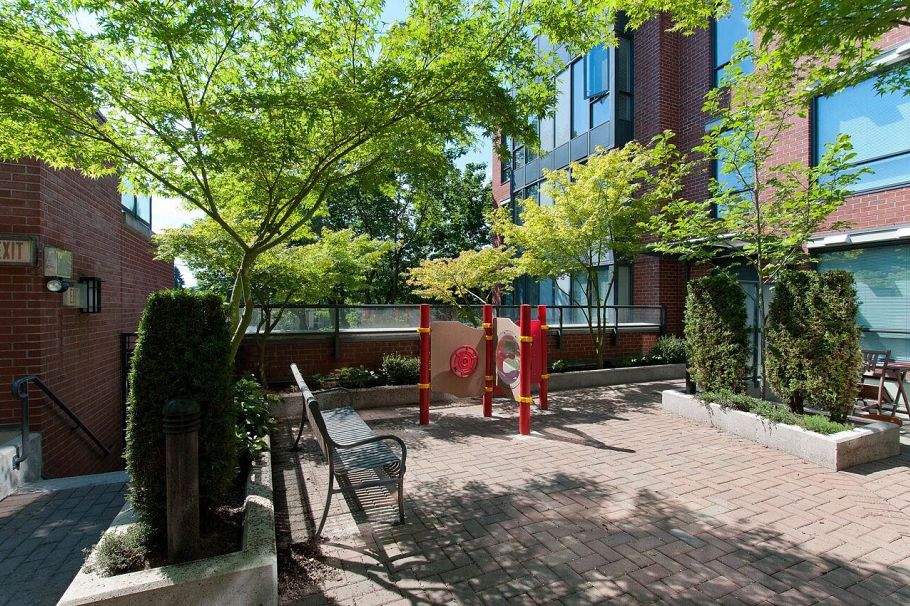 206 3228 Tupper Street Vancouver, BC - 22