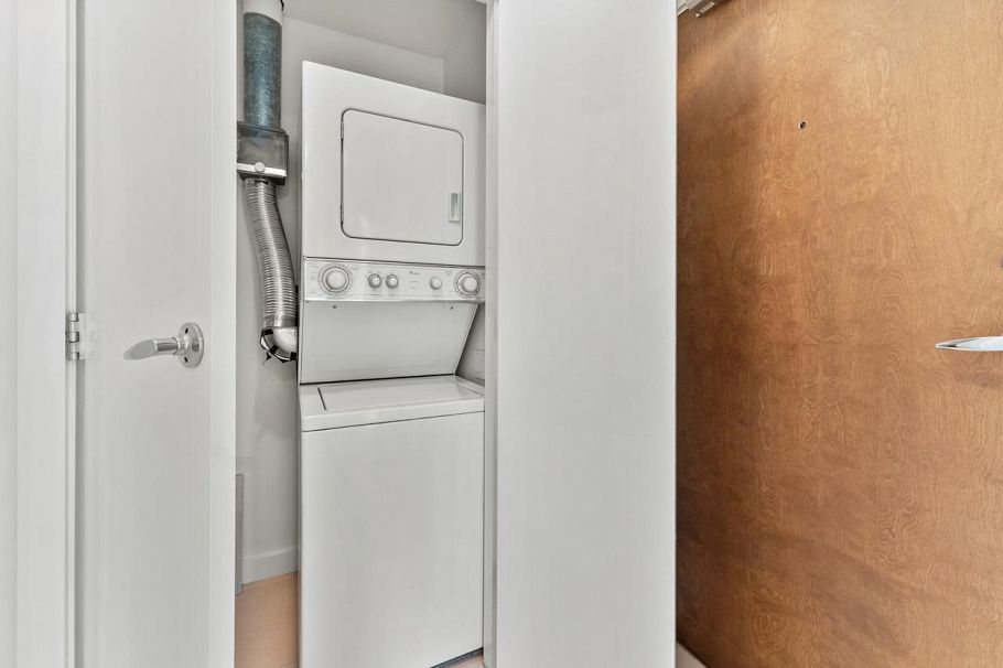 2601 1188 W Pender Street Vancouver, BC - 25