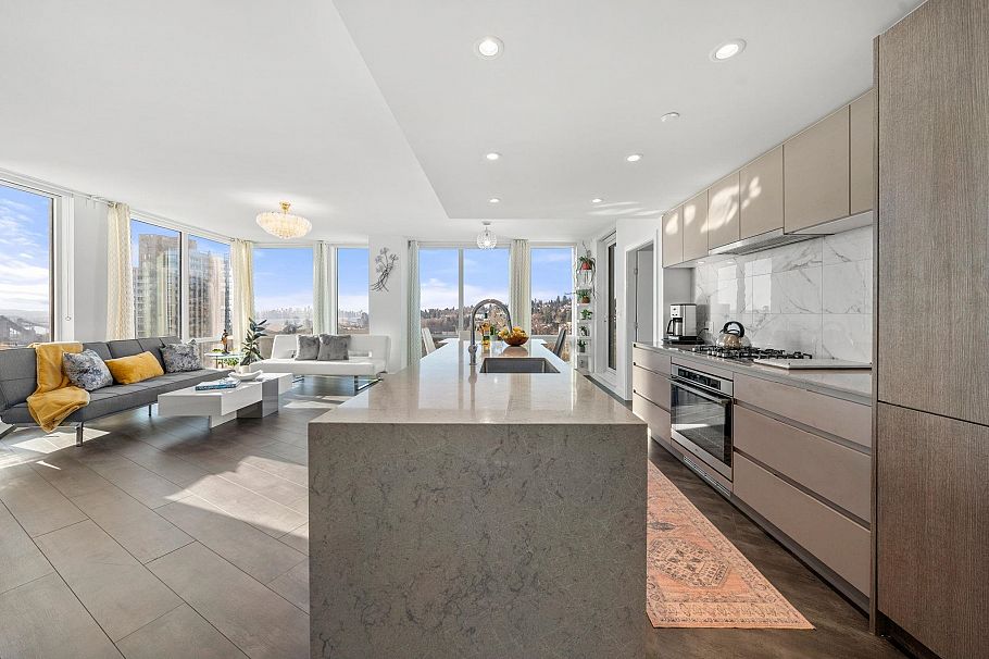 1807 1500 Fern Street North Vancouver, BC - 7